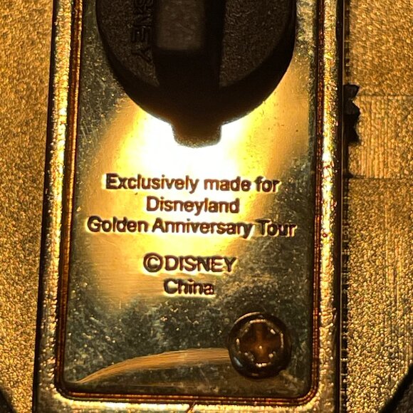 Two Rare Disneyland Walt's Apartment Lamp Pins for 50th Anniversary - Picture 7 of 14